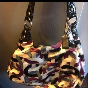 Authentic coach handbag almost brand new